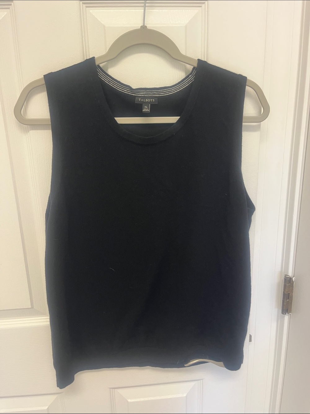 Talbots Black Sleeveless Crewneck Tank